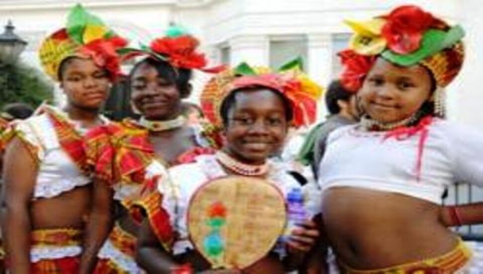 Londra'nın "Notting Hill" karnavalı başladı