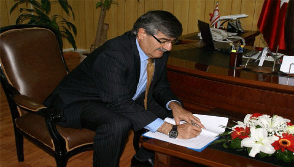 Kaşif: "Partiden yaşanan sorunların sorumlusu İrsen Küçük'tür"