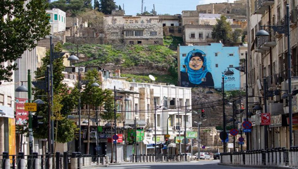 Bahreyn: İran saldırısı Manama'da iki otel ve bir konut binasını hedef aldı