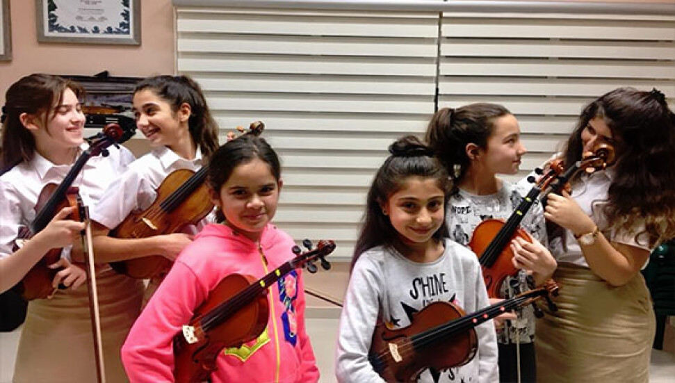 Kıbrıs Sanat Keman Bölümü öğrencileri Japonya'ya gidiyor