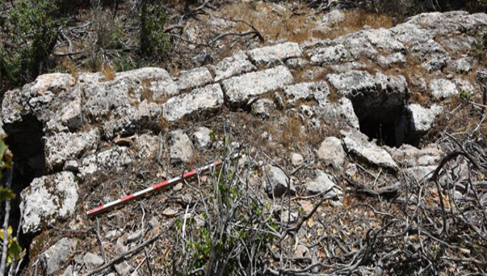 Kıbrıs'a ait 2 bin 700 yıllık amforalar Mersin açıklarında bulundu