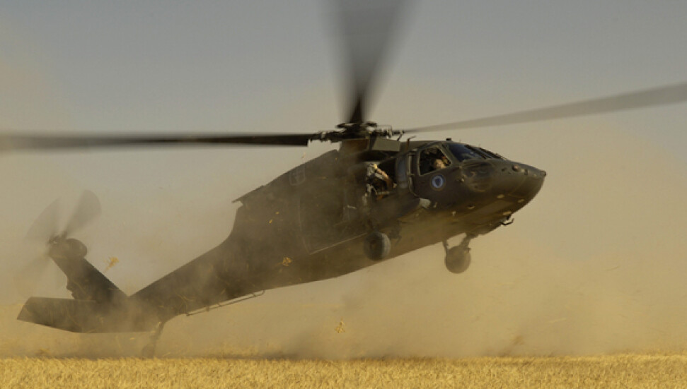 İstanbul'da site içerisine askeri helikopter düştü! 4 asker şehit!