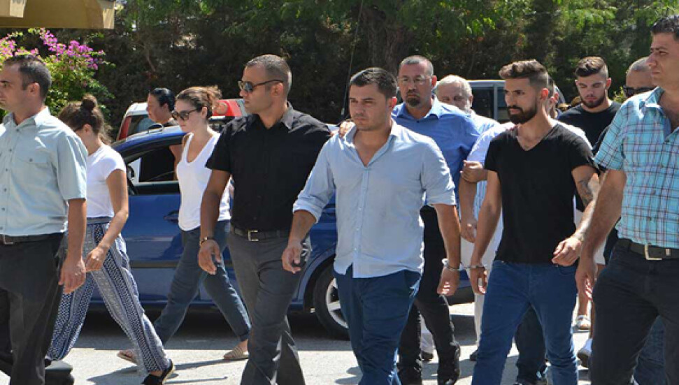 Diskolarda yeni tehlike "Gülme gazı"