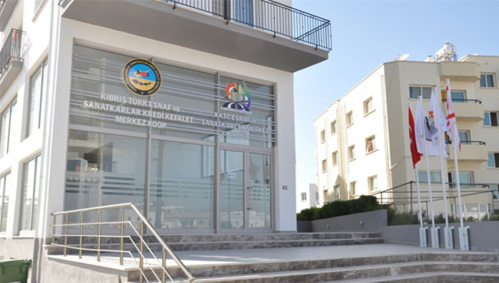 KKTC Esnaf ve Sanatkarlar Merkez Birliği ve Kooperatifi yeni binaya taşındı