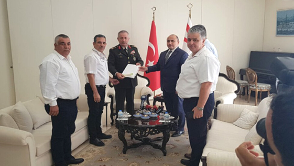 KKTC'den Barış Pınarı Harekatı'na anlamlı destek