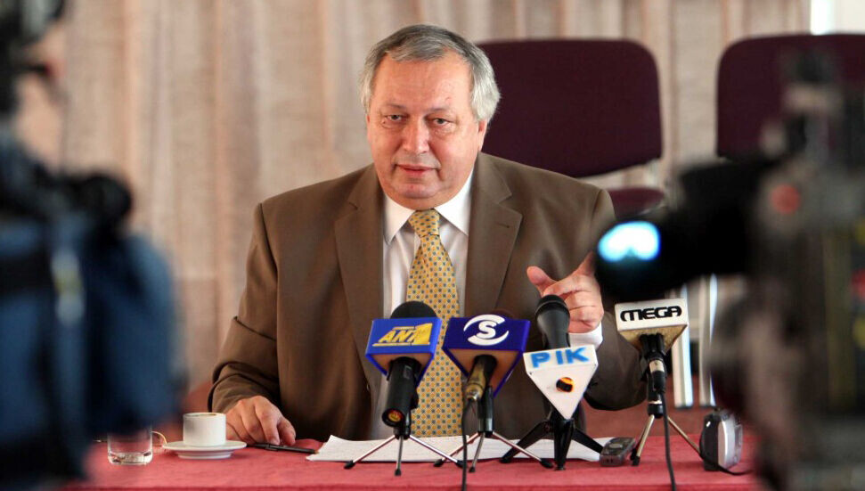 Rum eski Bakan Temistokleus: '5'li konferans boşanmayı olabildiğince acısız hale getirmeyi amaçlayan çabanın başlangıcı olacak'