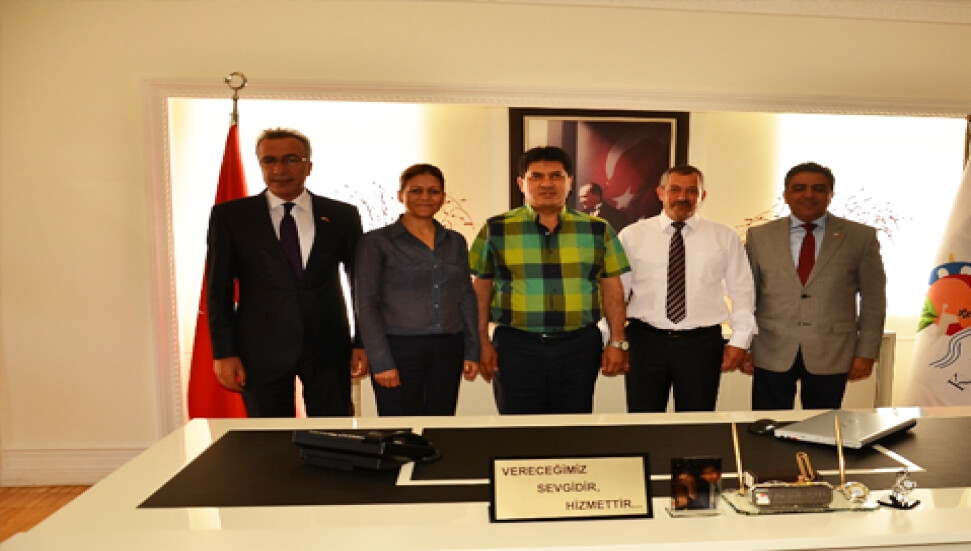 Lapta Belediye Başkanı Namsoy Kemer'de "Altın Nar Kültür ve Sanat Festivali"ne katıldı