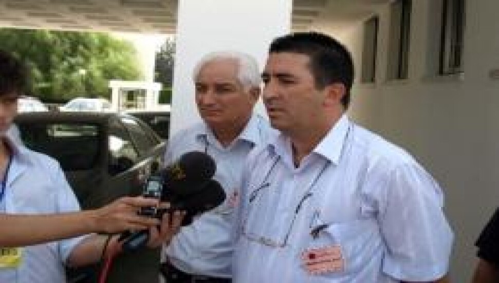 "Sivil polislerin izleyici için ayrılan bölüme yerleştirilmesi kabul edilemez"