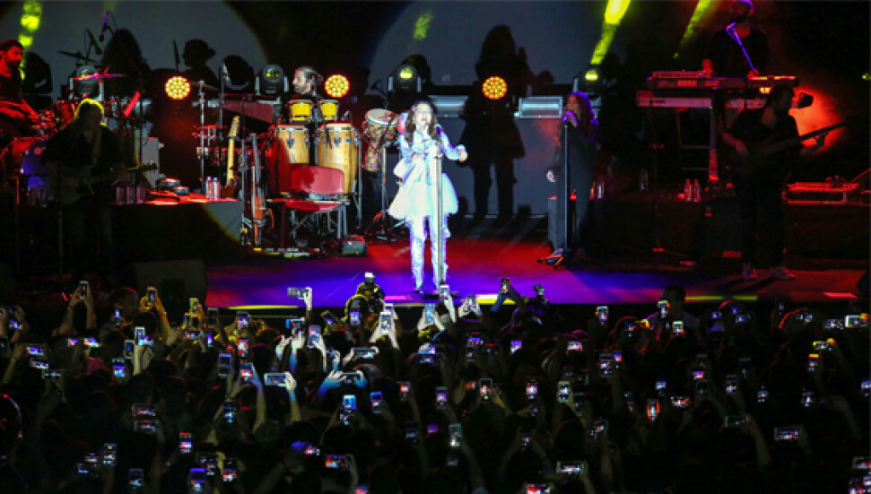 Lefke'de Nil Karaibrahimgil'den unutulmaz konser