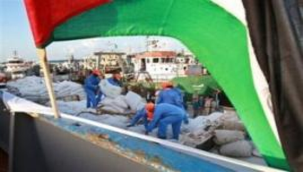 Libya gemisi yön değiştirdi
