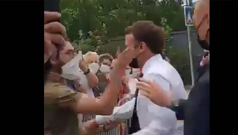 Emmanuel Macron'a tokadın arkasında aşırı sağın parmak izleri çıktı