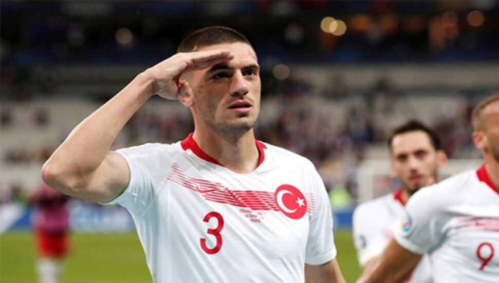 Merih Demiral: "Tesislere gittiğimde Ronaldo beni asker selamıyla karşıladı"