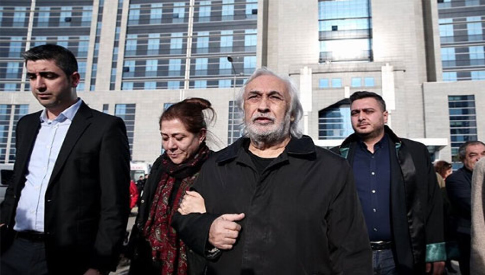 Metin Akpınar ve Müjdat Gezen hakkında adli kontrol şartlı serbestlik kararı verildi