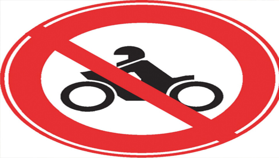 Yasa gereği 2 aydır motor ehliyeti yok!