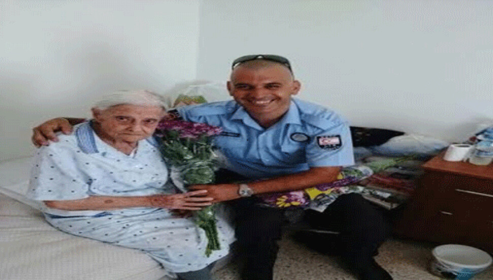 Kaçak çiçekler müsadere edildi