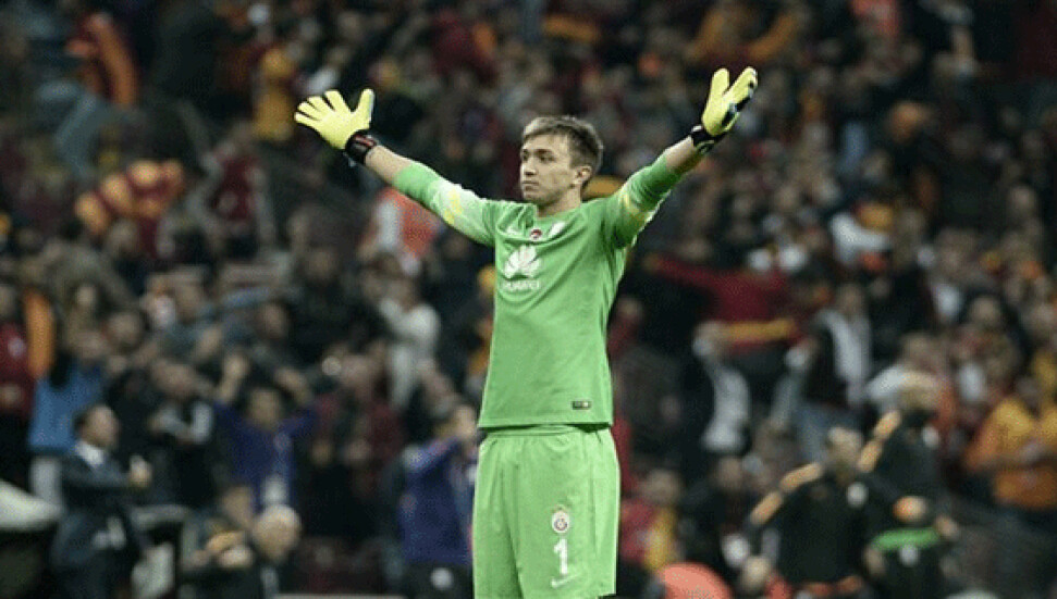 Muslera: "Futbolu özlüyorum"
