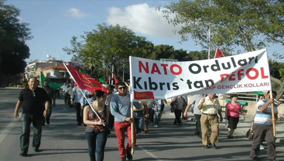 Bazı Türk ve Rum örgütlerden NATO karşıtı yürüyüş