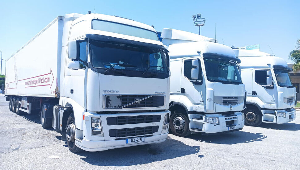 Türkiye'den PCR test kitleri ve PCR makineleri taşıyan 3 TIR geldi!