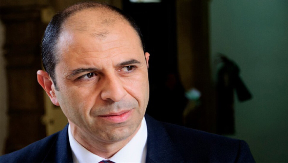 Özersay'dan Yıldız Kenter için taziye mesajı