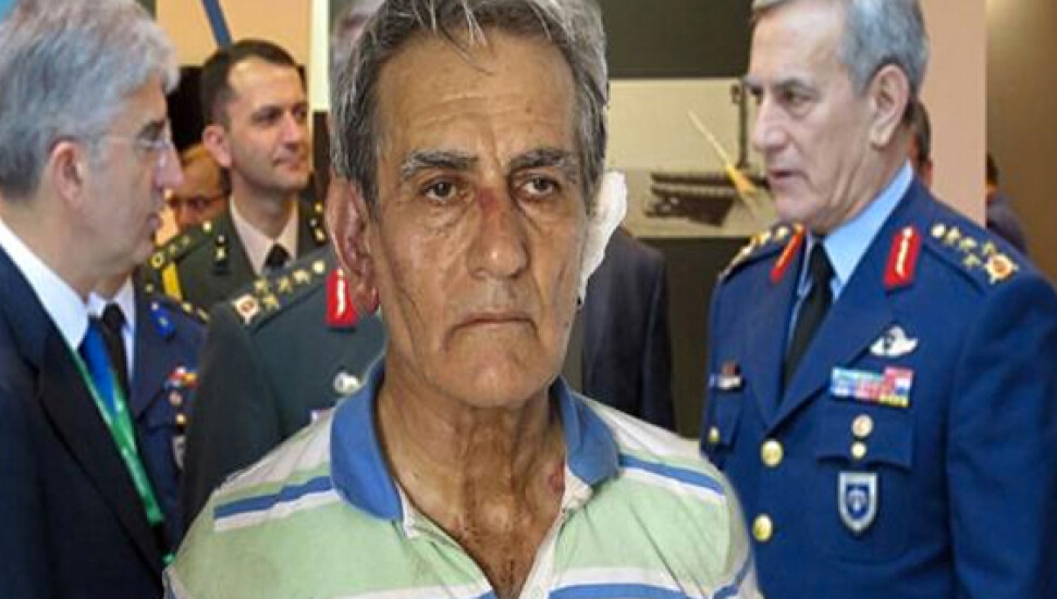 "Akın Öztürk rütbesini ve kılıcını geri istedi"