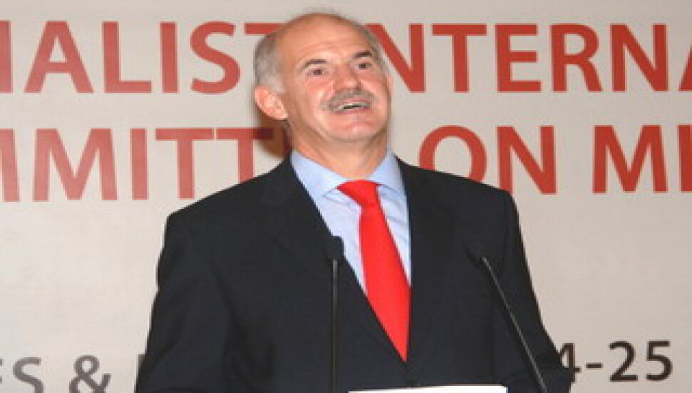 Papandreu AB'yi suçladı