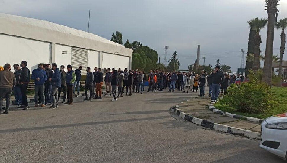 Lefkoşa’da PCR kuyruğu gün geçtikçe artıyor… Bir merkez yeterli değil