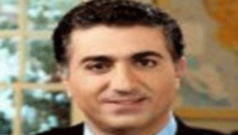 Son İran Şahı Rıza Pehlevi'nin oğlu, intihar etti