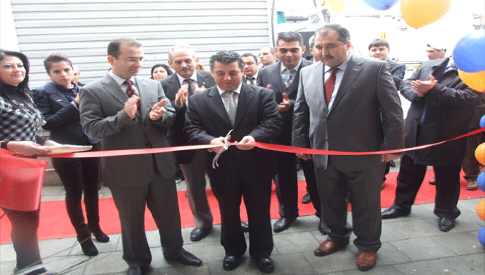 Pİ Analitik Lefkoşa Şubesi hizmete açıldı