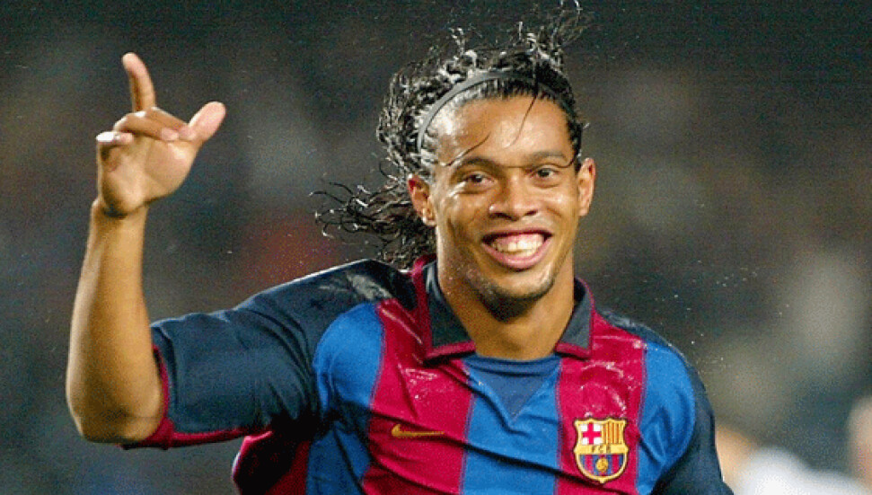 Ronaldinho futbolu resmen bıraktı ve bir devir kapandı