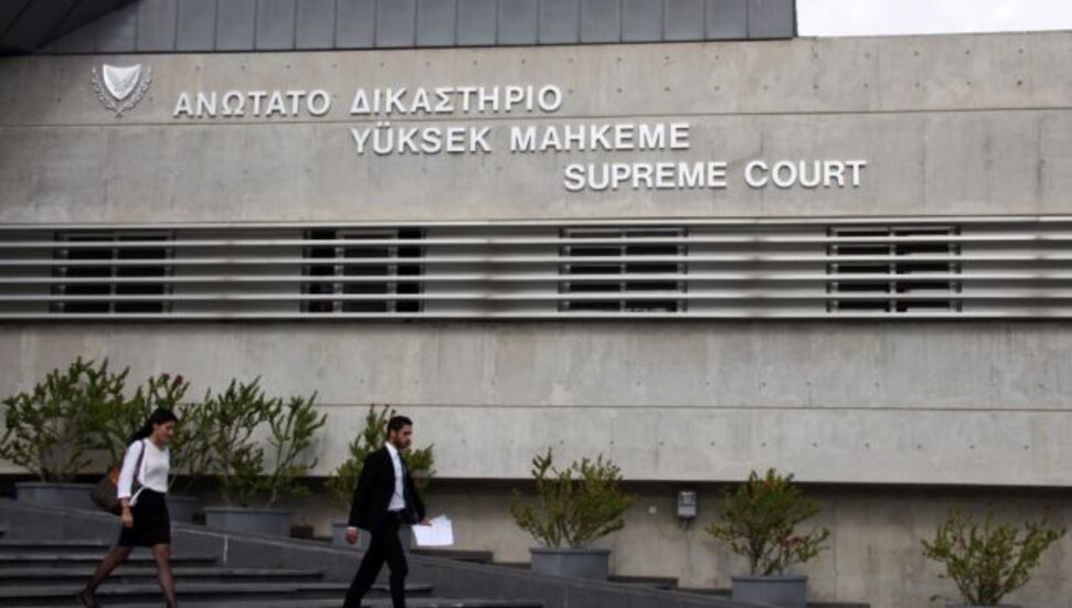 Rum Yüksek Mahkemesi, Türkiye kökenli şahsın oturma iznini, kontrol dışı bölgede ikamet ettiği gerekçesiyle reddetti