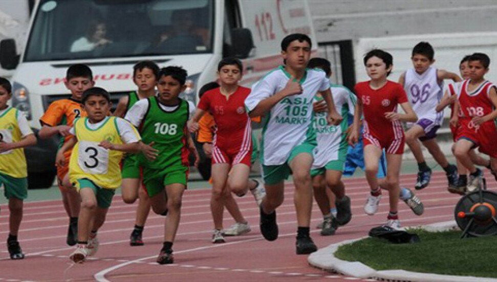 Okullar Hasan Ruso için yarışıyor 