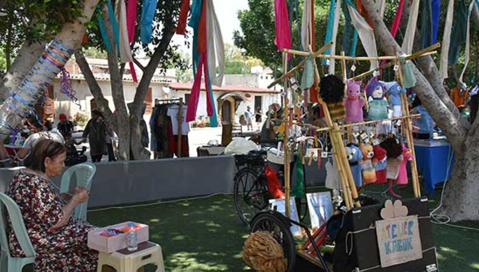 Samanbahçe Festivali coşkusu başkent Lefkoşa'yı sardı