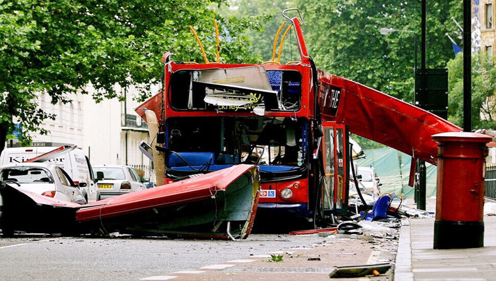 Tarihte bugün:  7 Temmuz 2005 Londra’da bomba saldırıları