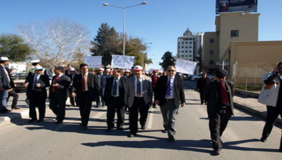 Sendikalardan  protesto