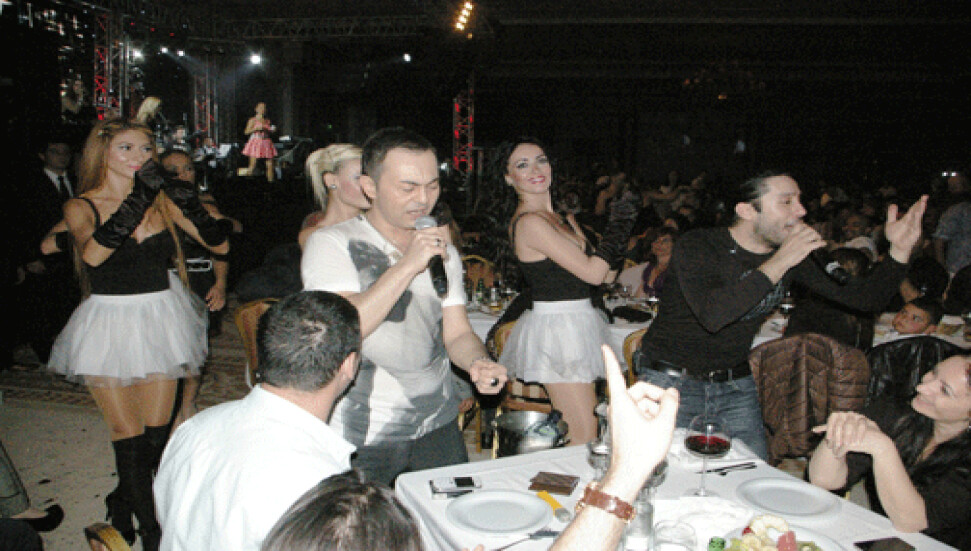 Serdar Ortaç konseri muhteşemdi