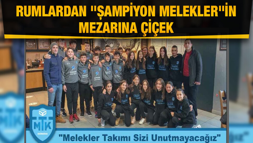 Kıbrıslı Rumlar, Melekler Takımı’nın mezarına çiçek bıraktı