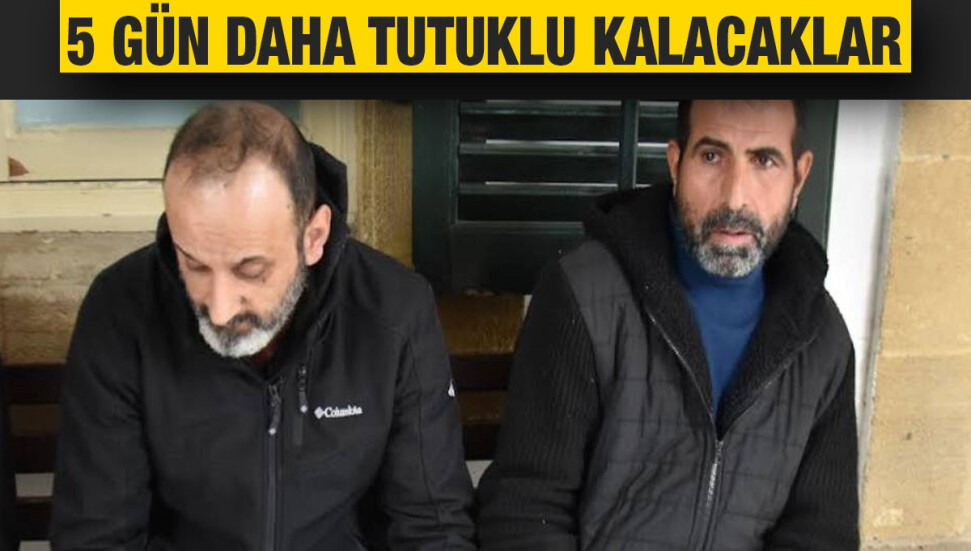 Ercan'da yolcuların valizlerinden eşya ve para çalan Serdar Atıcı ve Halil Yalçınkaya 5 gün daha tutuklu kalacak