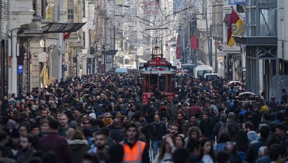 Türkiye'de hafta sonu sokağa çıkma kısıtlaması