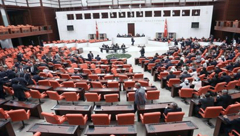 Irak ve Suriye tezkeresi TBMM'de kabul edildi