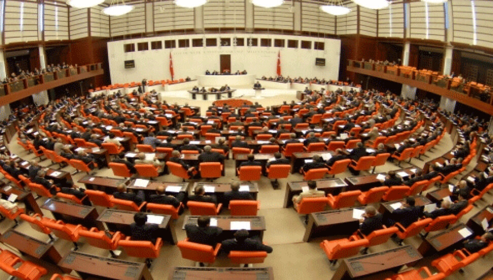 Çukurova Üniversitesi'nin KKTC'de kampüs kurması TBMM'de onaylandı