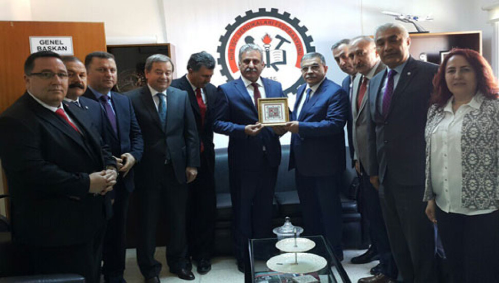 TC Bass Sendikası HÜR-İŞ Federasyonunu ziyaret etti