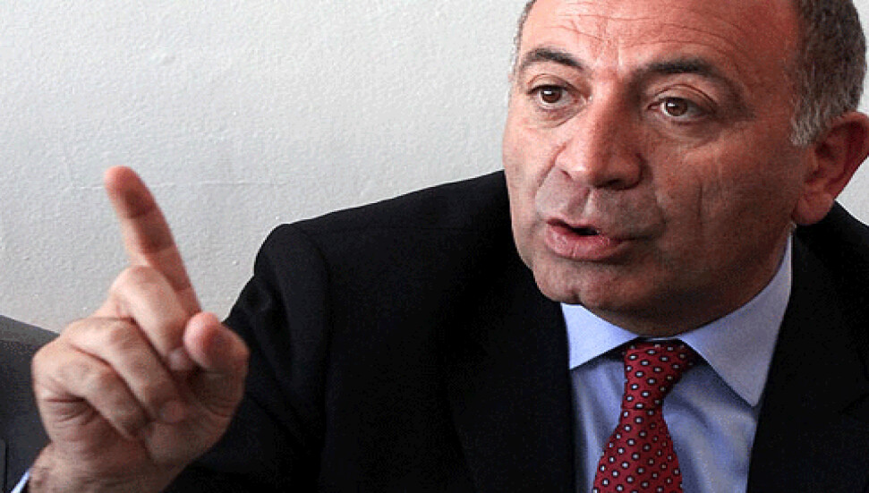 CHP'de büyük şok... İkinci adam istifa etti
