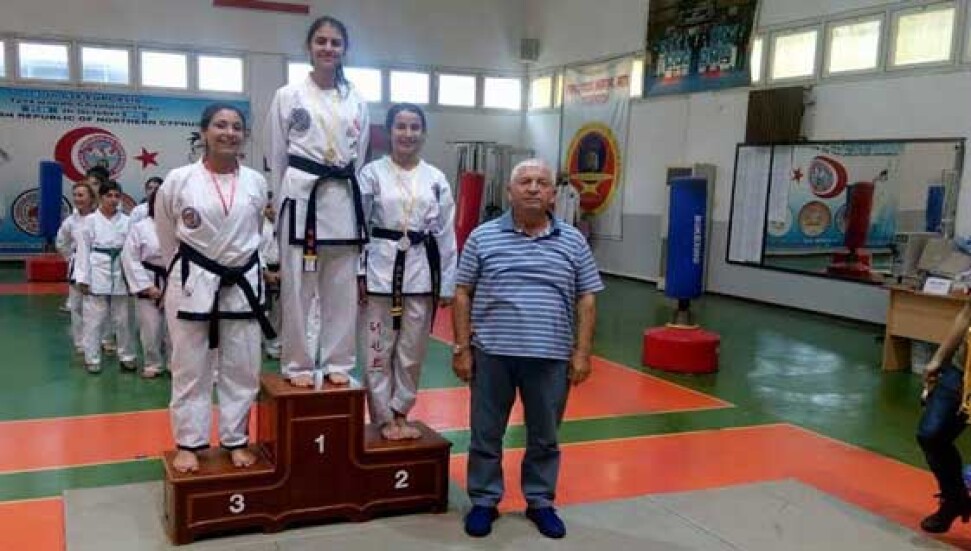 Cihat Uskan Taekwondo Karate Martıalarts Kırış Şampiyonası yapıldı
