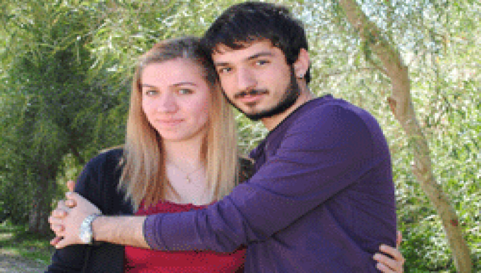 Öğrenciler, KKTC Telsim'in 'Kıyak Tarife' kampanyasına akın ediyor