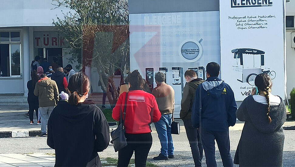 Lefkoşa'da vatandaş Fuar Alanı’na akın ediyor