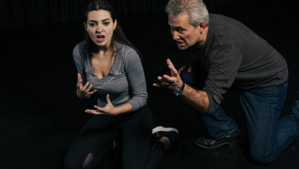 GAÜ Akademisyeni Suner'in yönettiği "Felatun Bey ile Rakım Efendi" oyununu Ankara'da sahne alıyor