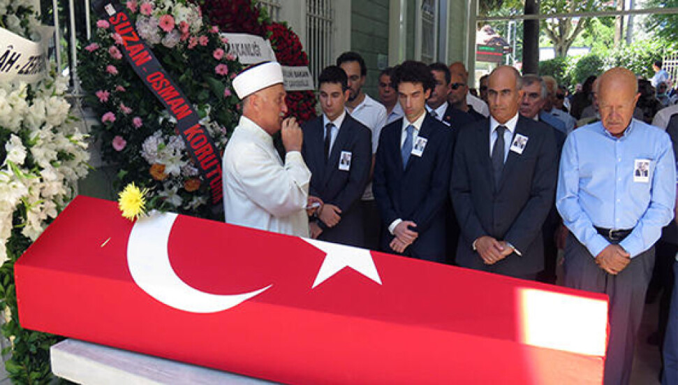 Türkiye'nin eski Lefkoşa Büyükelçilerinden Yavuzalp son yolculuğuna uğurlandı