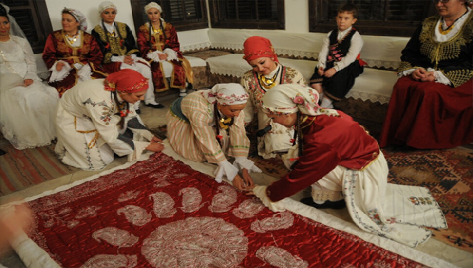 Tufad'ın "Kıbrıs Düğünü" müzikali Cumartesi akşamı AKM'de