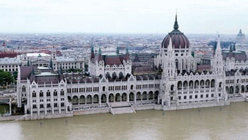 Slovakya, Rus gazını kesiyor