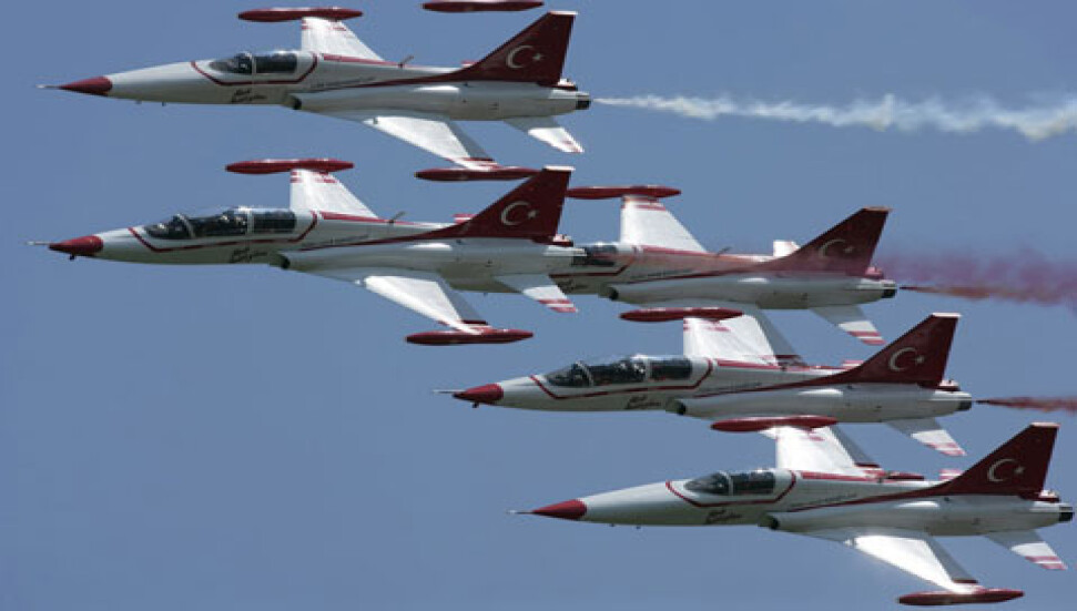 Türk Yıldızları KKTC semalarında olacak